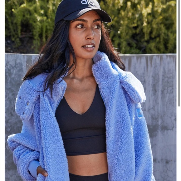 Alo Foxy Sherpa Jacket Marina